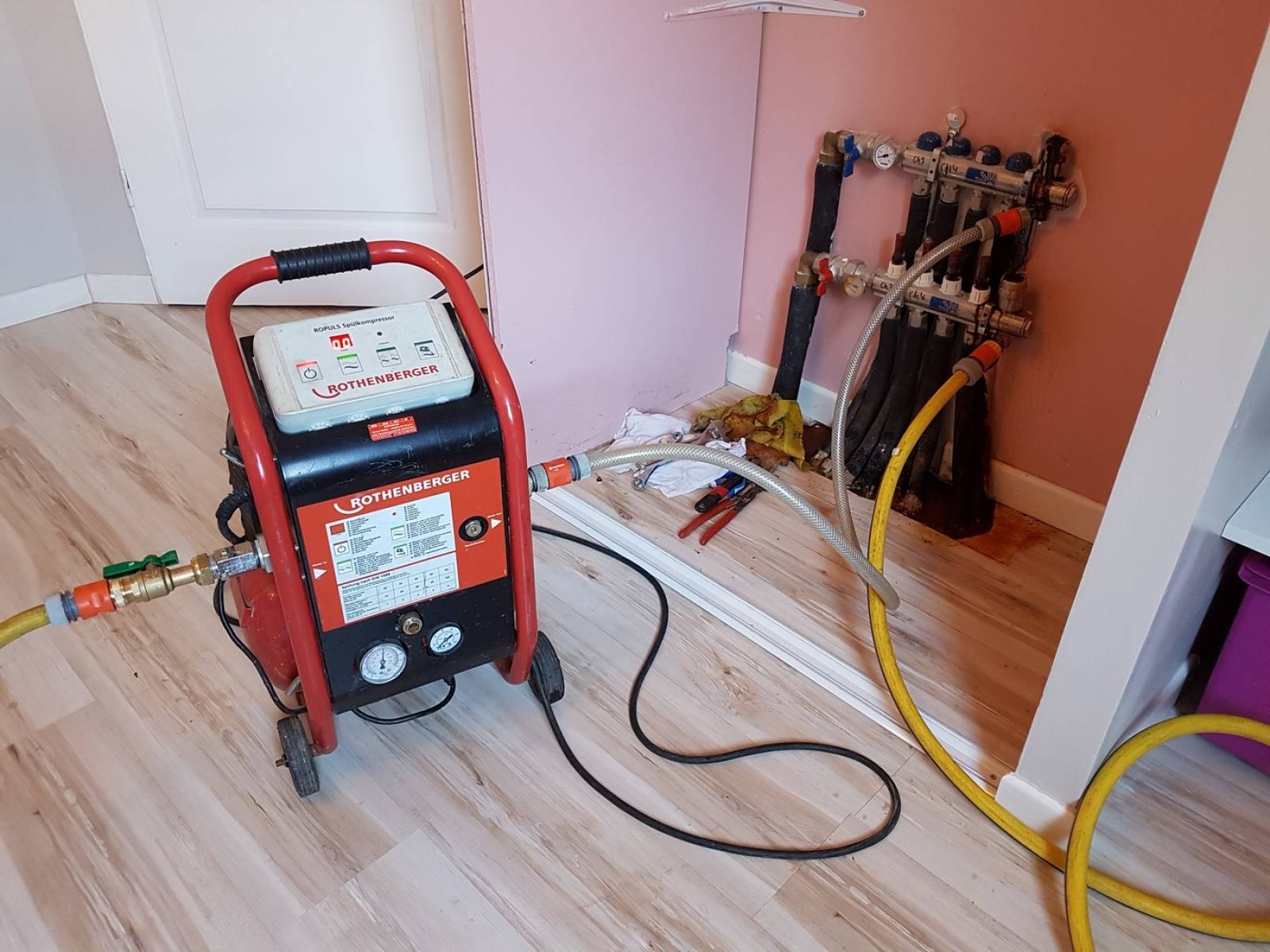 Sancaktepe Akpınar Vaillant Hermetik Şofben Kombi Bakımı
